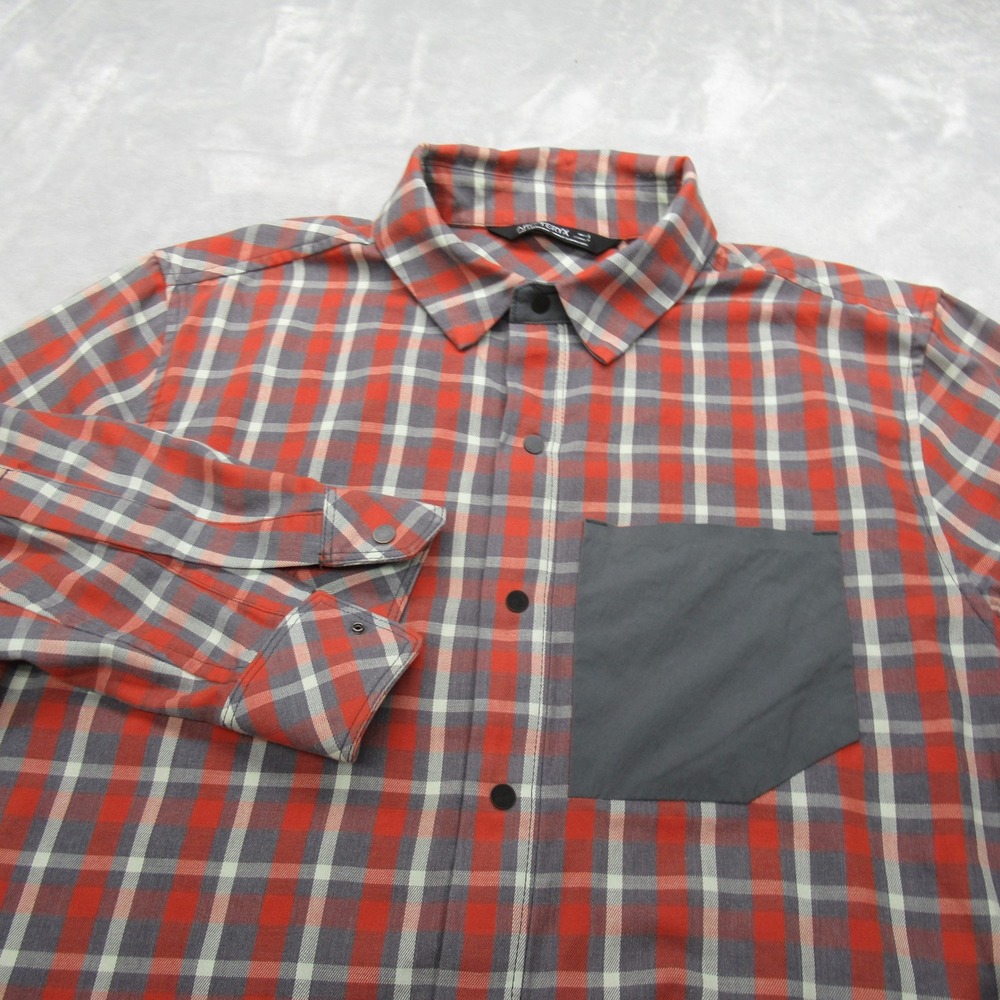 Arcteryx Bernal Flannel Shirt Mens Small Red Gray Button Down‎ Plaid Performance